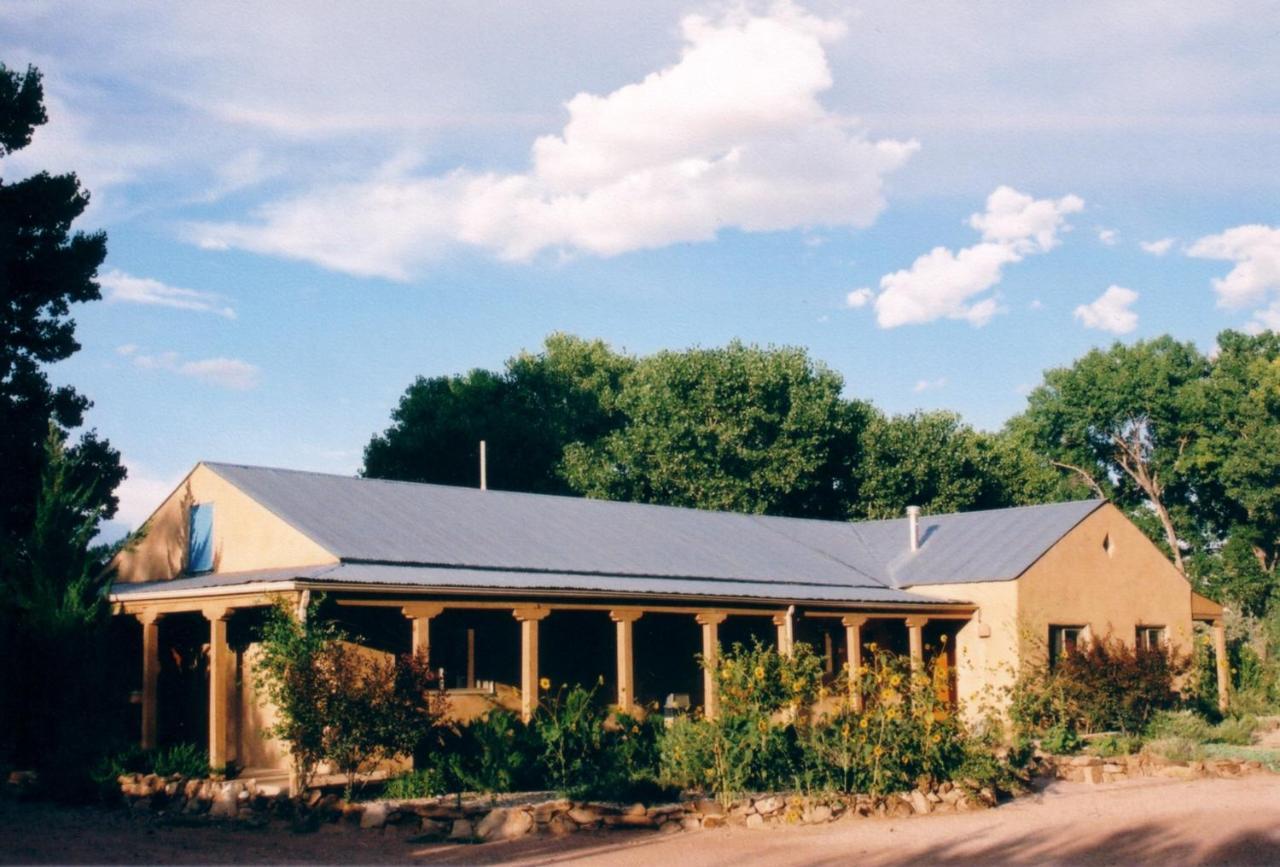 Abiquiu Inn Exterior photo