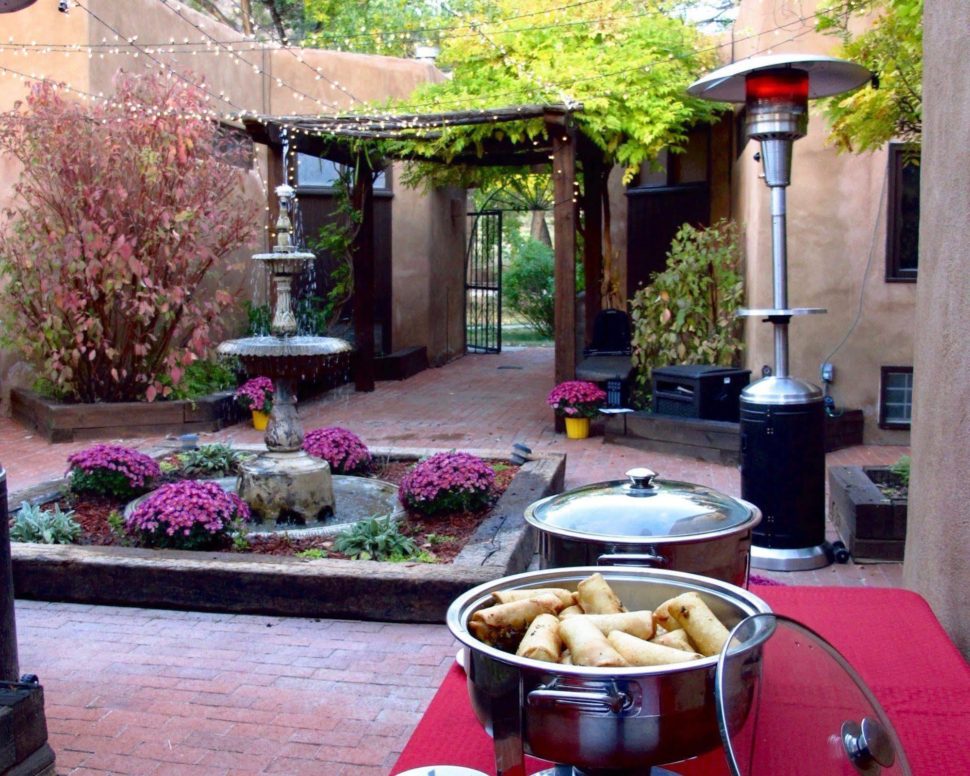 Abiquiu Inn Exterior photo