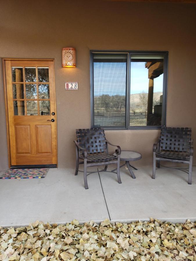 Abiquiu Inn Exterior photo