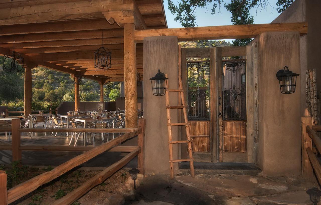 Abiquiu Inn Exterior photo