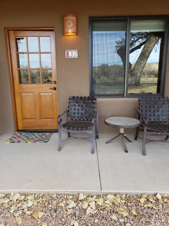 Abiquiu Inn Exterior photo